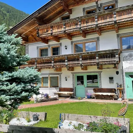 Apartment Schneiterhof - Der Frei-raum *